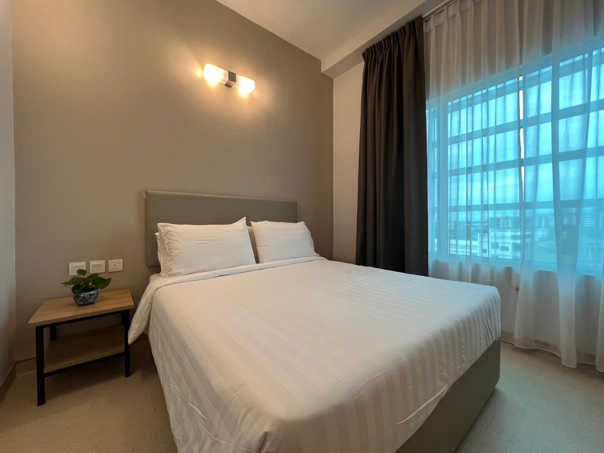Serapi Verdure Hotel Kuching Kültér fotó