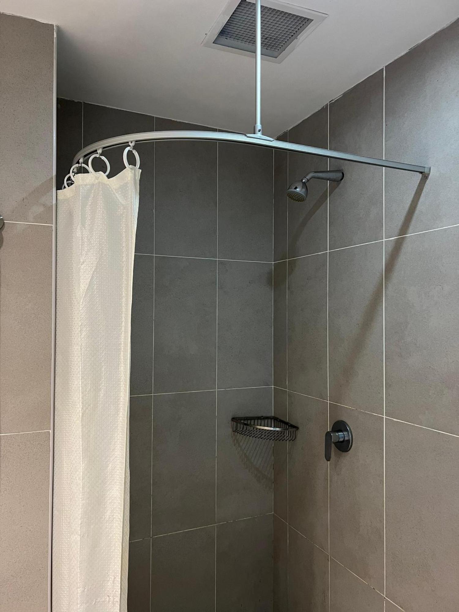 Serapi Verdure Hotel Kuching Kültér fotó